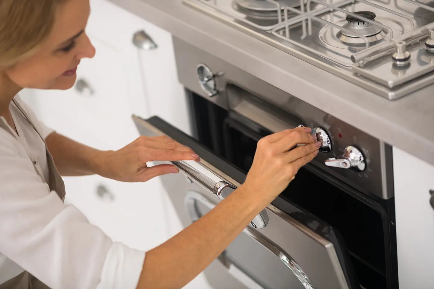 Spring dynamics opens doors for appliance makers